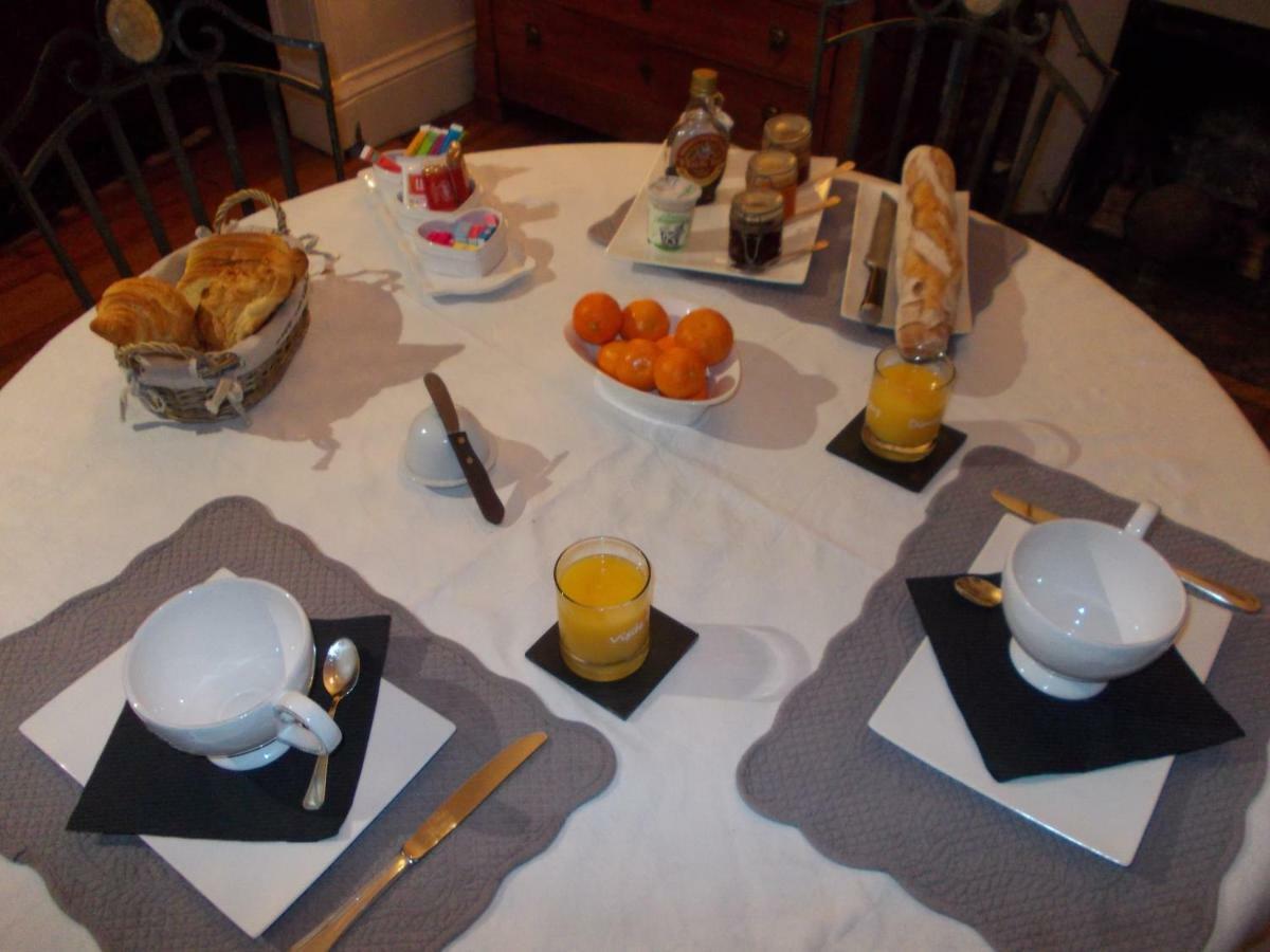 Bed and Breakfast La Pause Angevine Angers Exterior foto