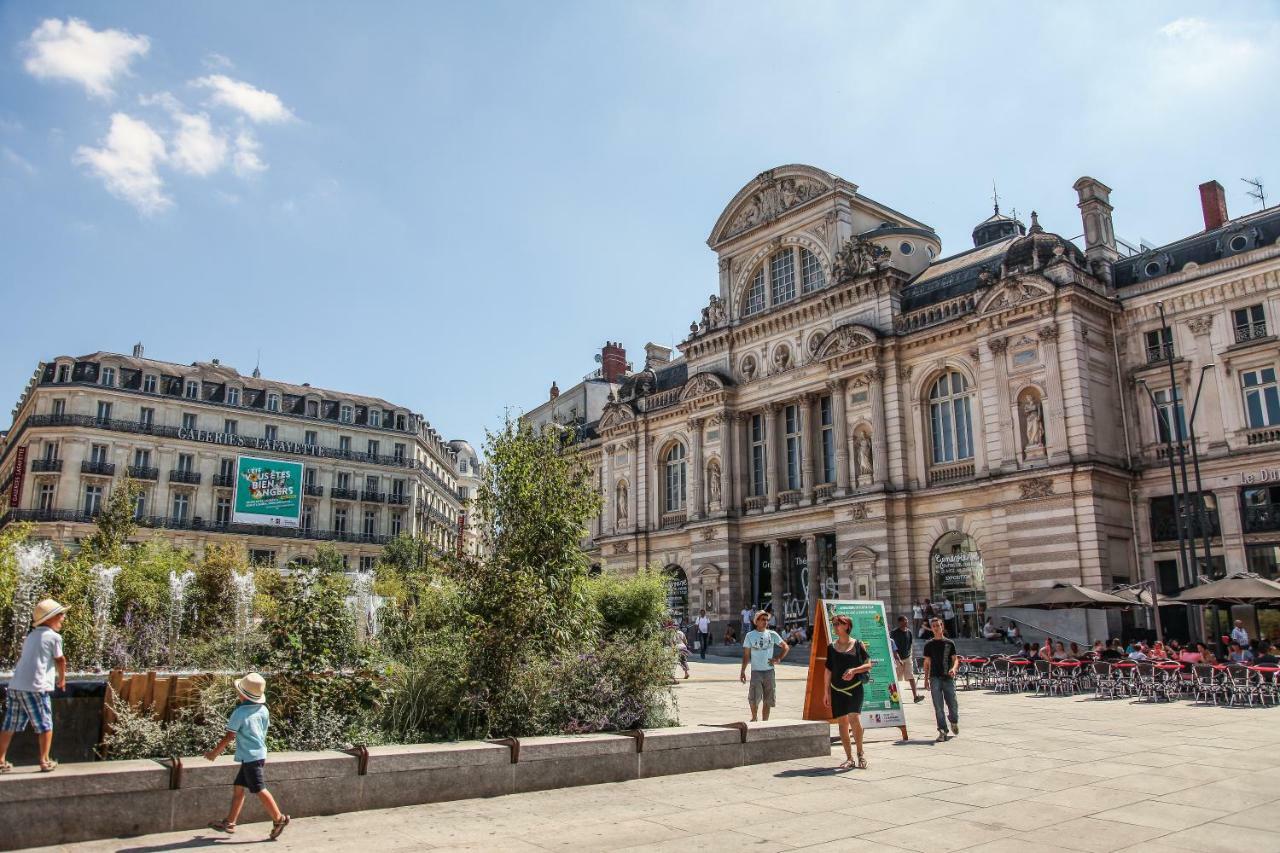 Bed and Breakfast La Pause Angevine Angers Exterior foto