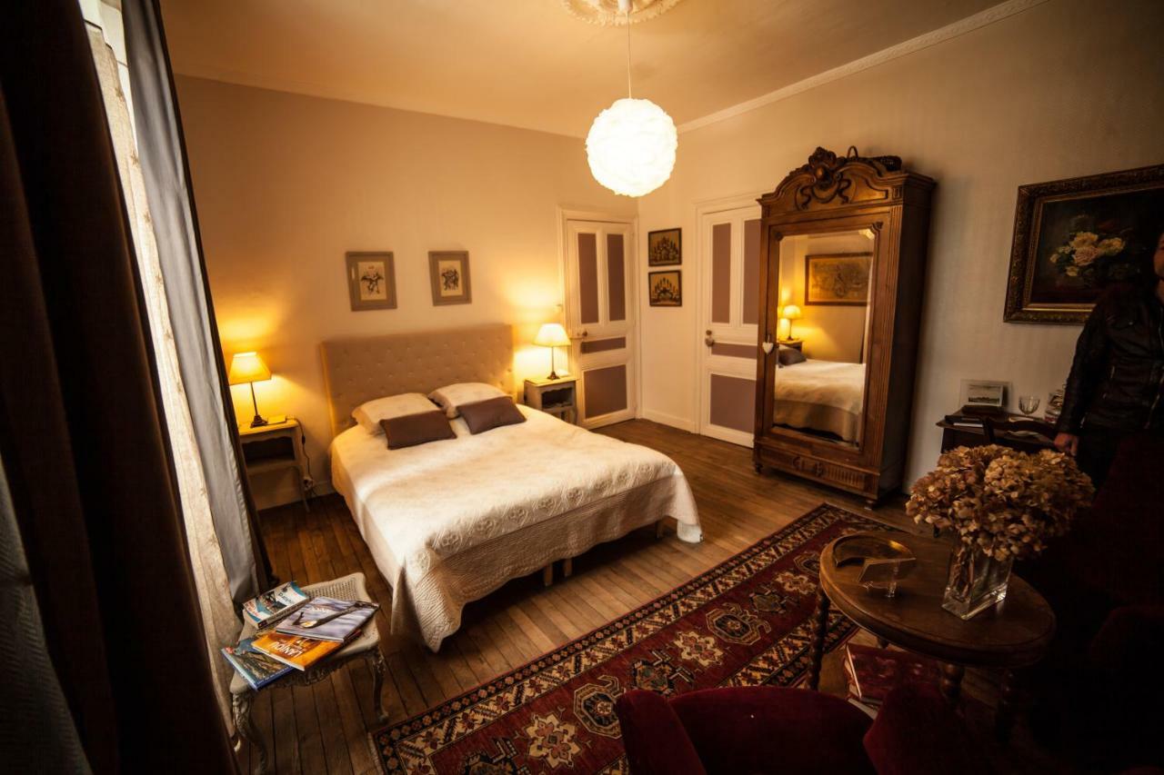 Bed and Breakfast La Pause Angevine Angers Exterior foto